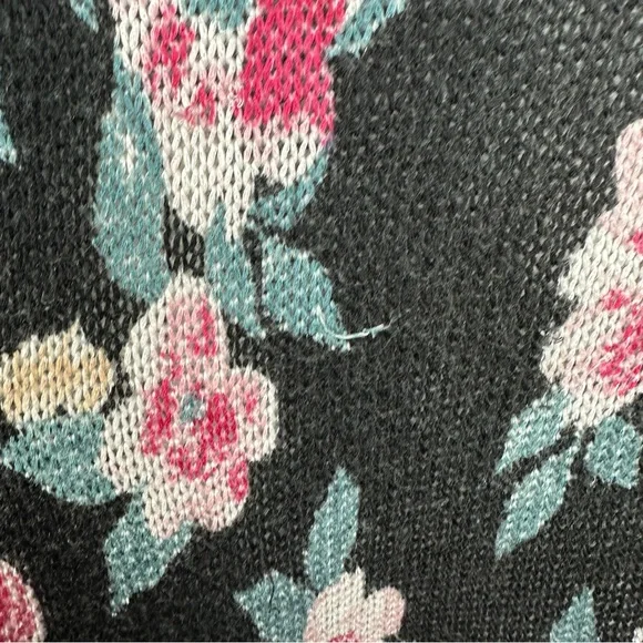 Mumu Mellow Bonfire Sweater in Monet Size Large Black with Pink Flower - Picture 2 of 8